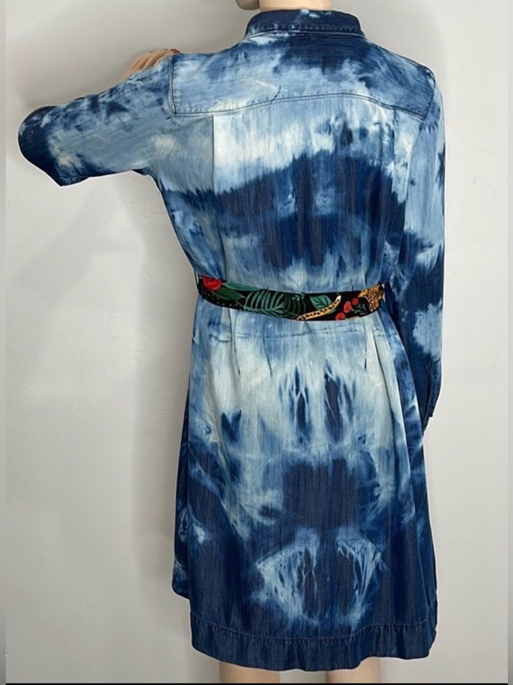 LOFT Bleach Washed Denim Shirt Dress Long sleeves Button down Collar Midi Tunic - Picture 7 of 14